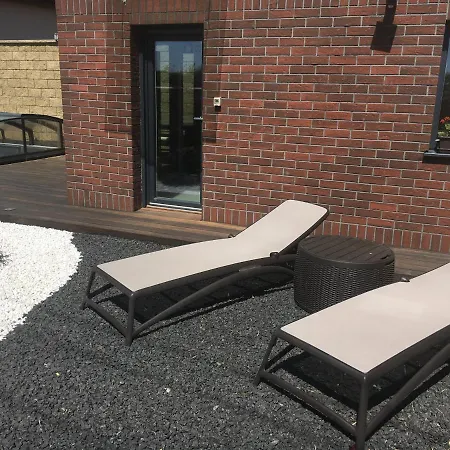 Tiny House With Private Pool Appartement Janosikova