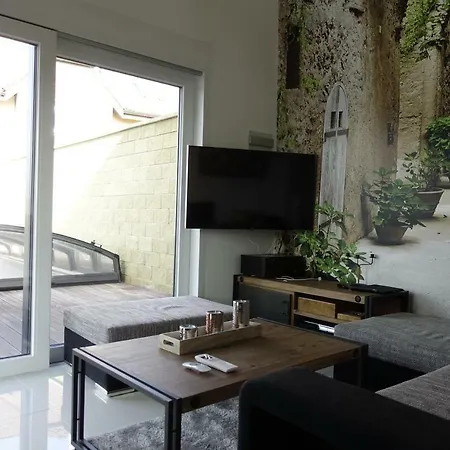 Tiny House With Private Pool