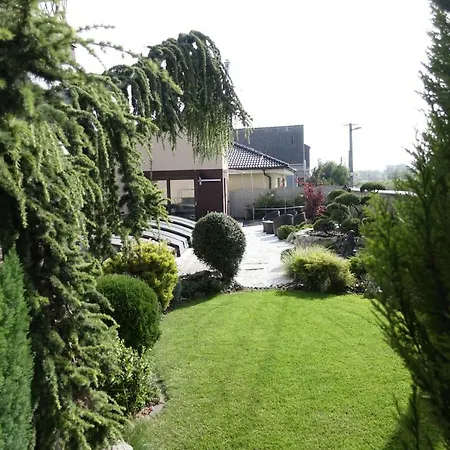 Tiny House With Private Pool * Janosikova