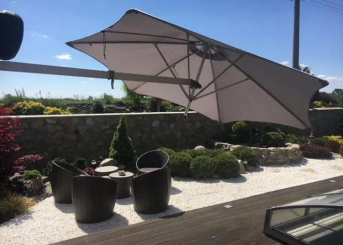 Tiny House With Private Pool Apartmán