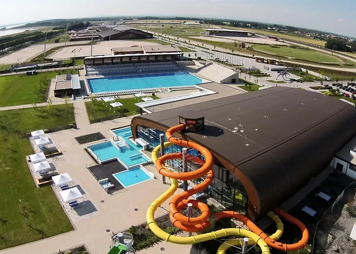 Tiny House With Private Pool Lägenhet *