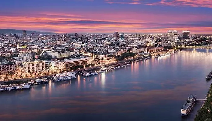 Tiny House With Private Pool דירה *