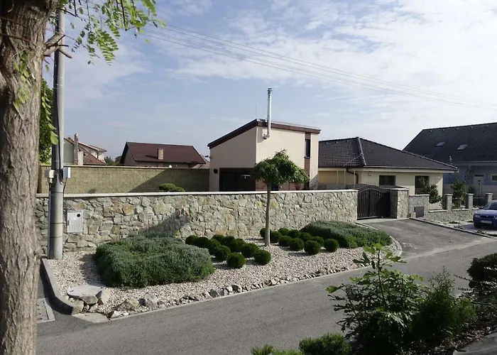 Tiny House With Private Pool Apartmán